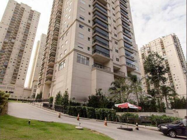 #100 - Apartamento para Venda em Barueri - SP