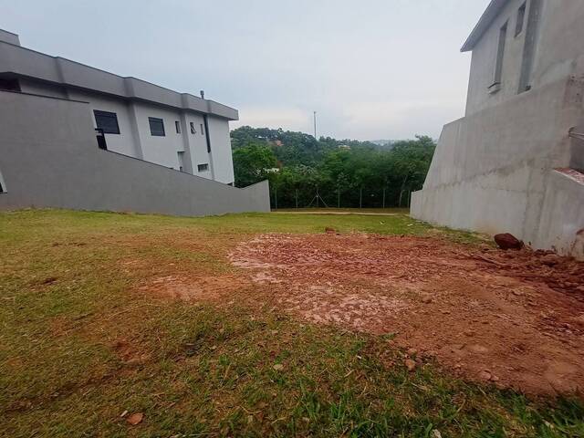 #130 - Terreno para Venda em Santana de Parnaíba - SP