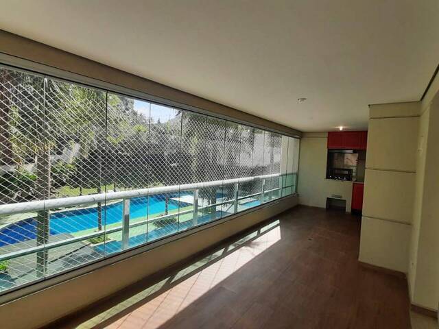 #214 - Apartamento para Venda em Santana de Parnaíba - SP